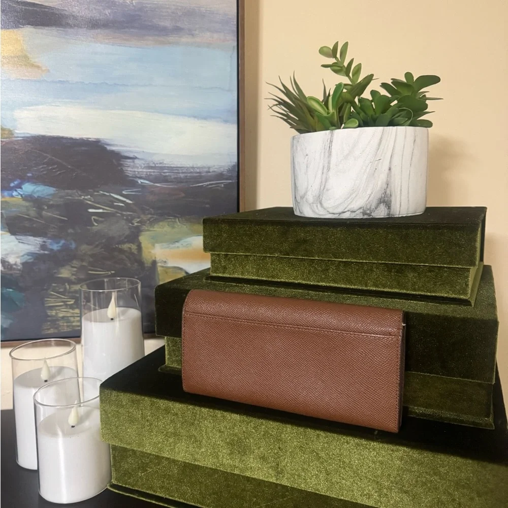 Coach Tan Leather Women's Wallet-EUC